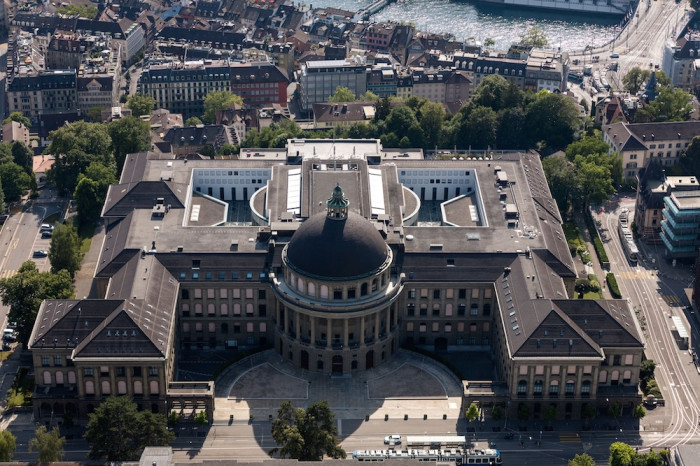 Call for Presentations and Participation: hpc-ch forum on HPC Workflows and Batch Systems